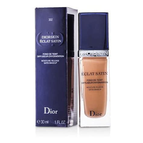 Dior Rosy Beige 302 Diorskin Eclat Satin Moisture Release